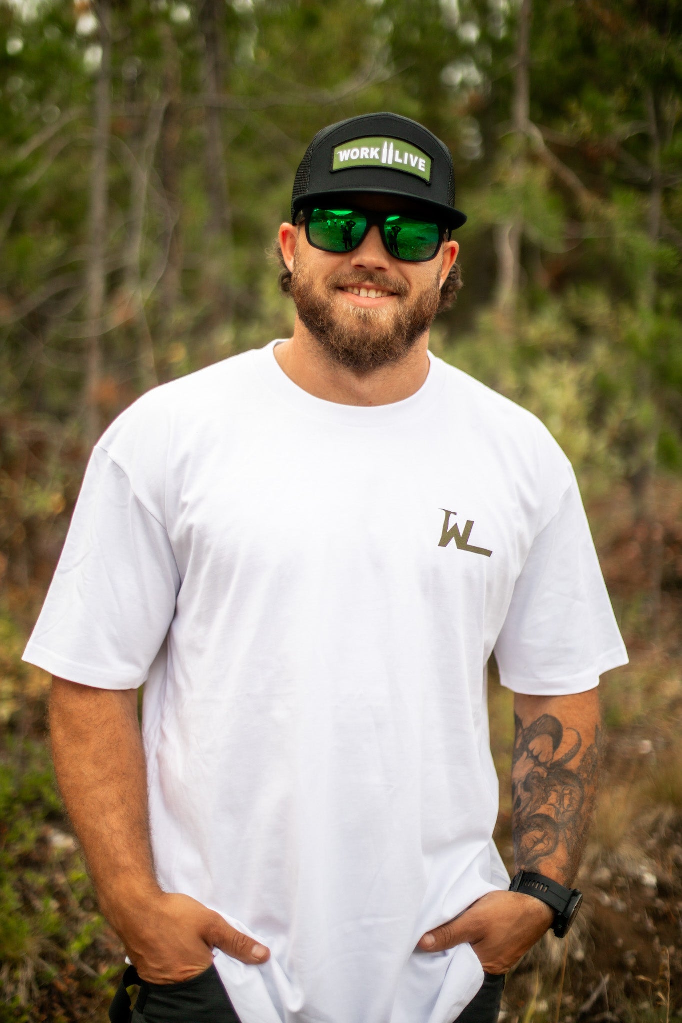 HAMMER TEE - WHITE