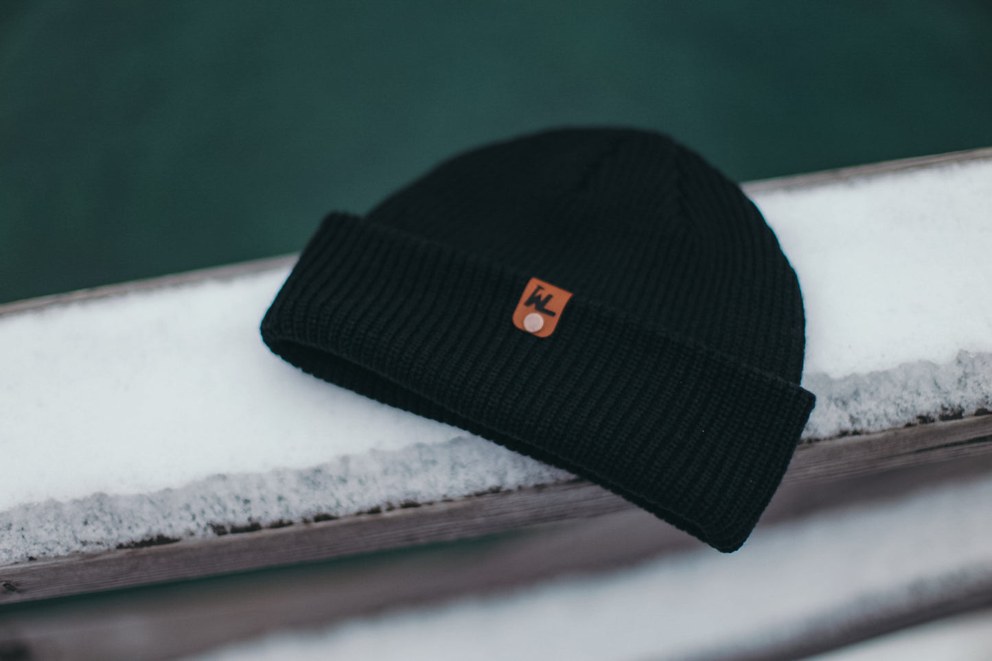 KNIT BEANIE - BLACK