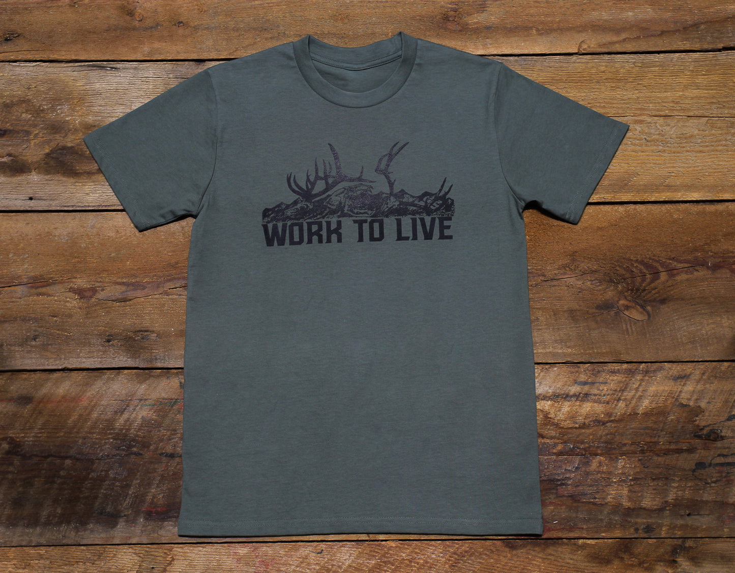 DEAD HEAD TEE - MOSS